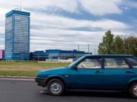 На 10% упал курс акций "Автоваз" в ходе торговой сессии на ММВБ-РТС