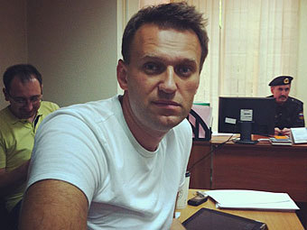 15 суток ареста назначено блогеру Алексею Навальному