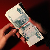 Объем чистого спроса на наличную иностранную валюту в июле в России составил 3 млрд долл