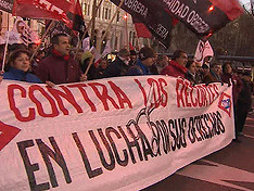 На митинг против правительства в Испании вышло более 70 000 человек